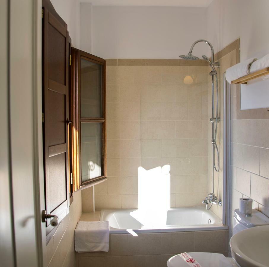 Hotel Mariantonia Chiclana de la Frontera Eksteriør billede